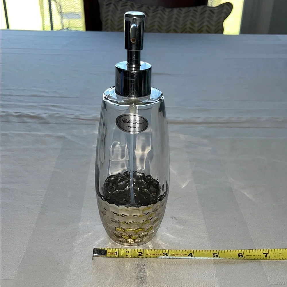 Bella Lux Bathroom Accessories Set Of Two Silver Tumbler Plus A Planter